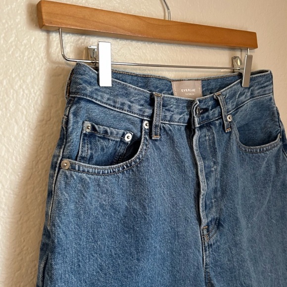 Everlane Womens High Rise Straight Leg “The Cheeky” Denim Jean, Size 28 Crop - Picture 3 of 8